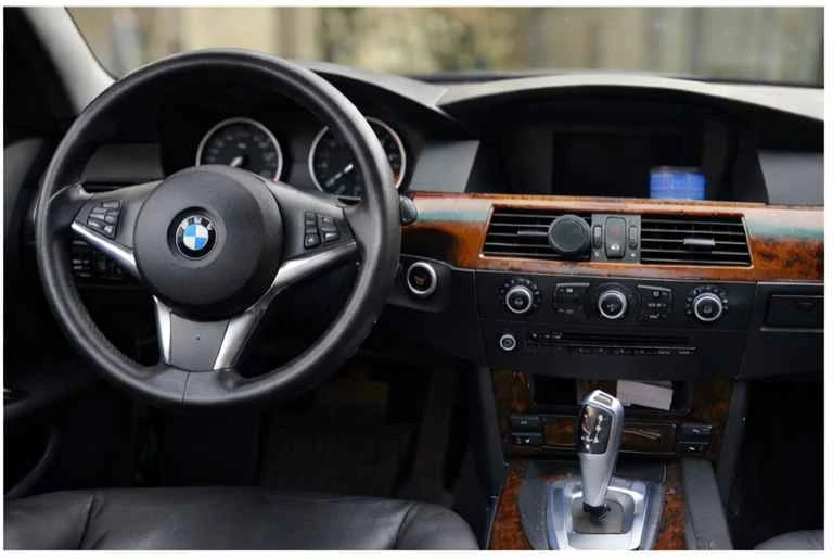2009 BMW E60 5 Series Sedan - Image 4 of 5