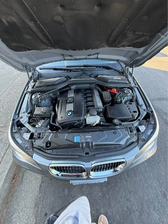 2009 BMW E60 5 Series Sedan - Image 8 of 9
