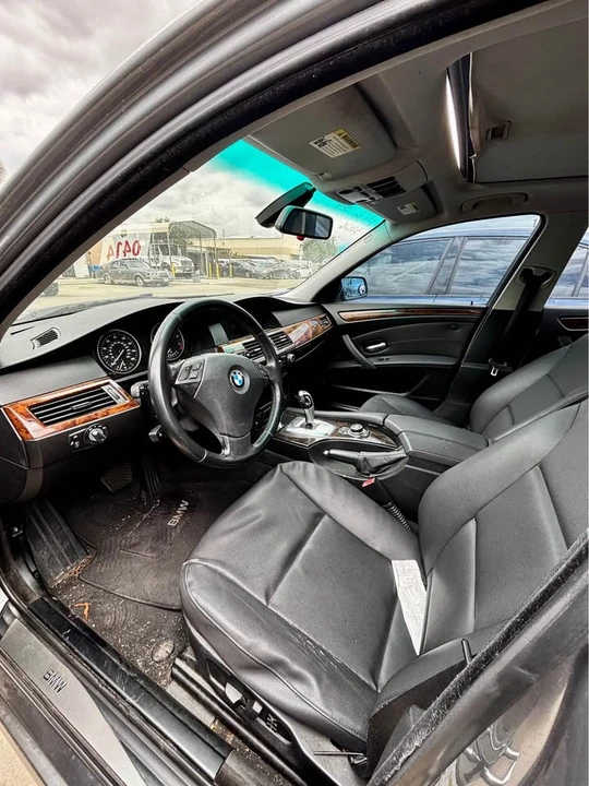 2009 BMW E60 5 Series Sedan - Image 6 of 8