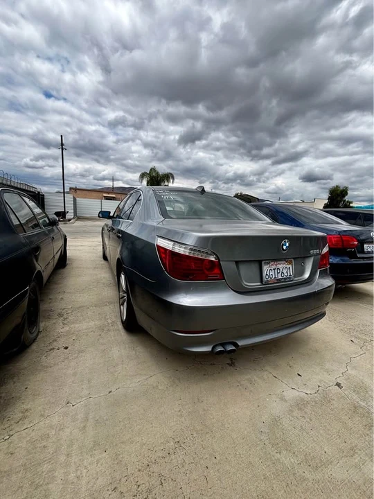 2009 BMW E60 5 Series Sedan - Image 3 of 8