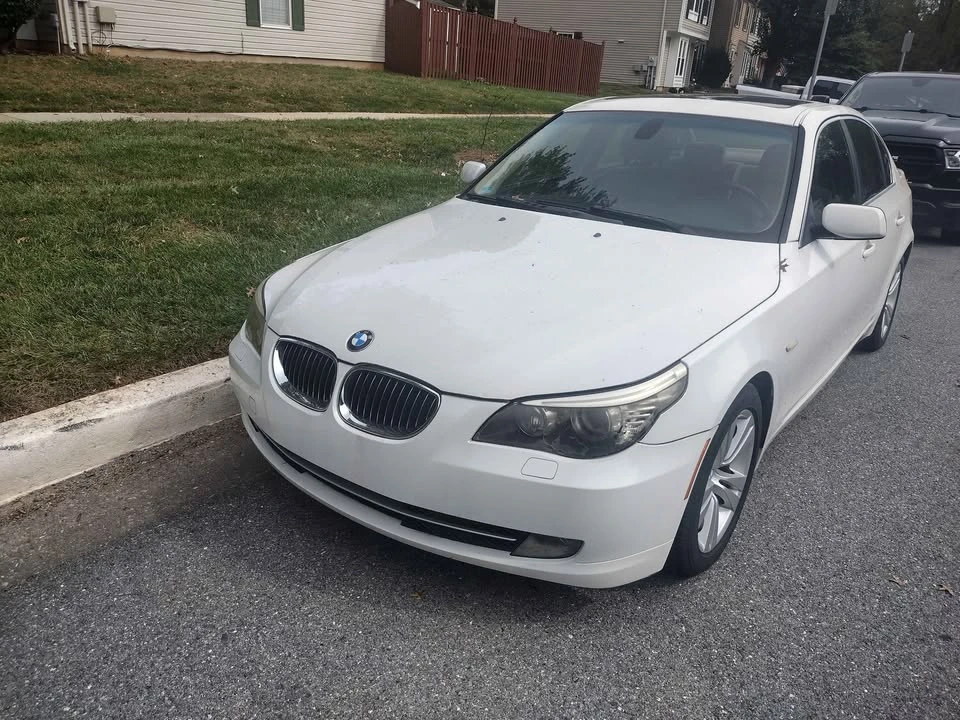 2009 BMW E60 5 Series Sedan - Image 2 of 8