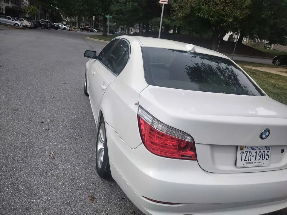 2009 BMW E60 5 Series Sedan - Image 5 of 8