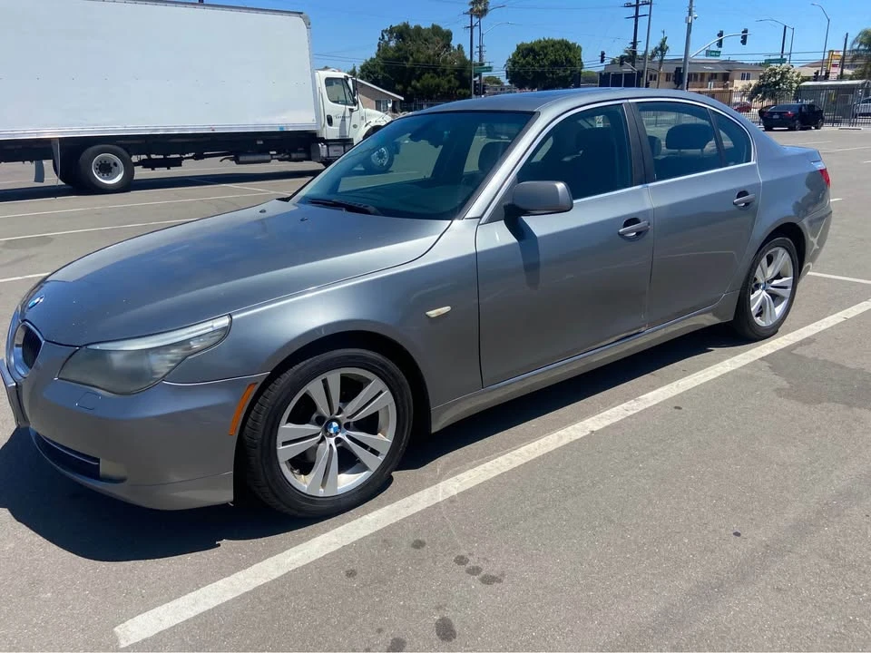2009 BMW E60 5 Series Sedan - Image 2 of 5