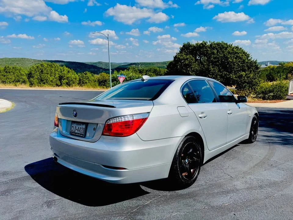 2009 BMW E60 5 Series Sedan - Image 4 of 8