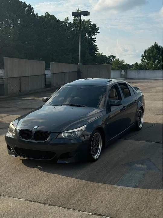 2009 BMW E60 5 Series Sedan - Image 4 of 6