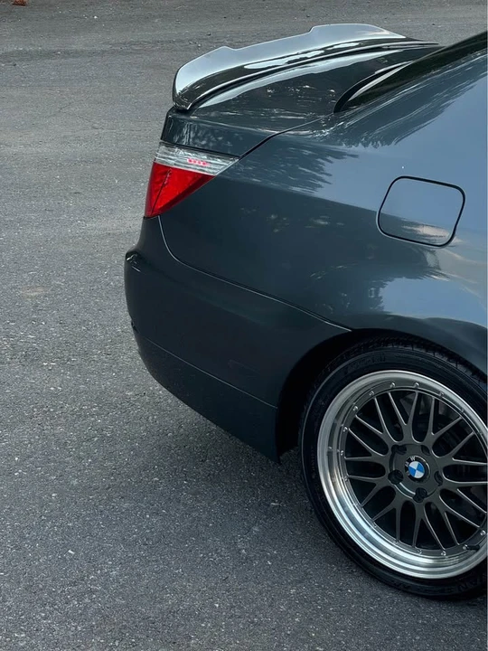 2009 BMW E60 5 Series Sedan - Image 6 of 6