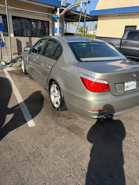 2009 BMW E60 5 Series Sedan - Image 8 of 9