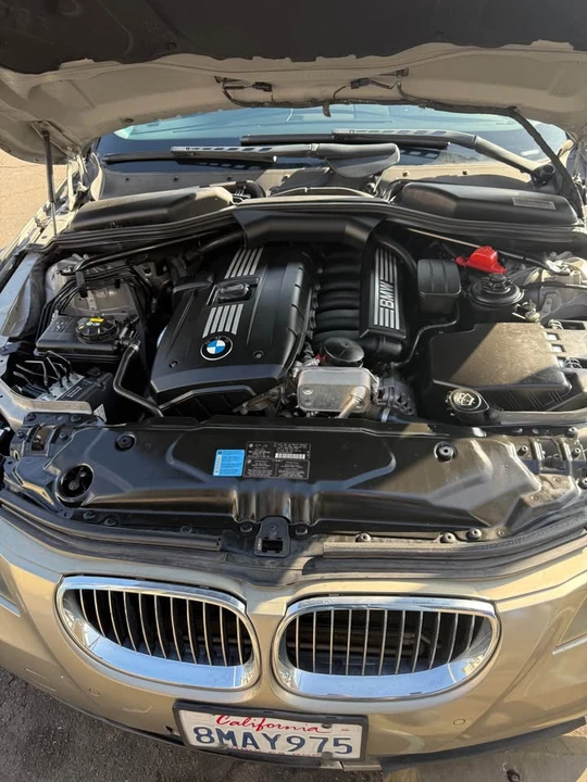 2009 BMW E60 5 Series Sedan - Image 6 of 9
