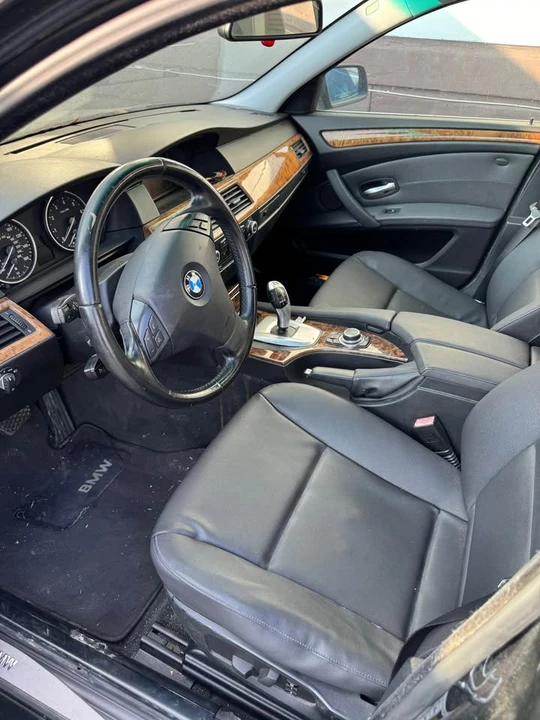 2009 BMW E60 5 Series Sedan - Image 3 of 8