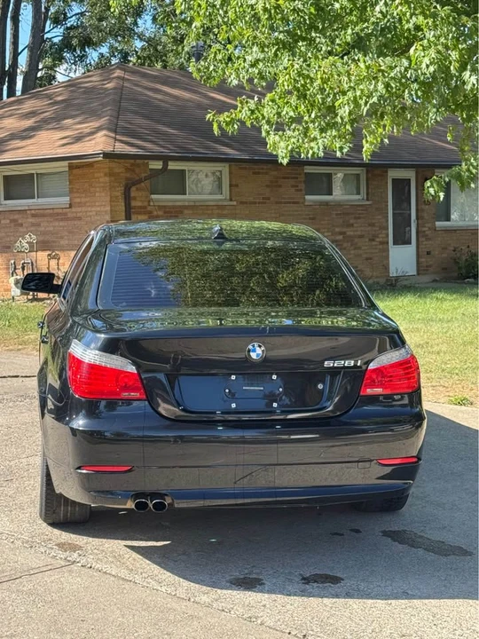 2009 BMW E60 5 Series Sedan - Image 5 of 7