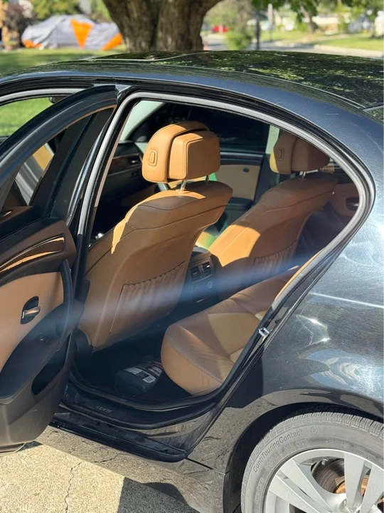 2009 BMW E60 5 Series Sedan - Image 3 of 7