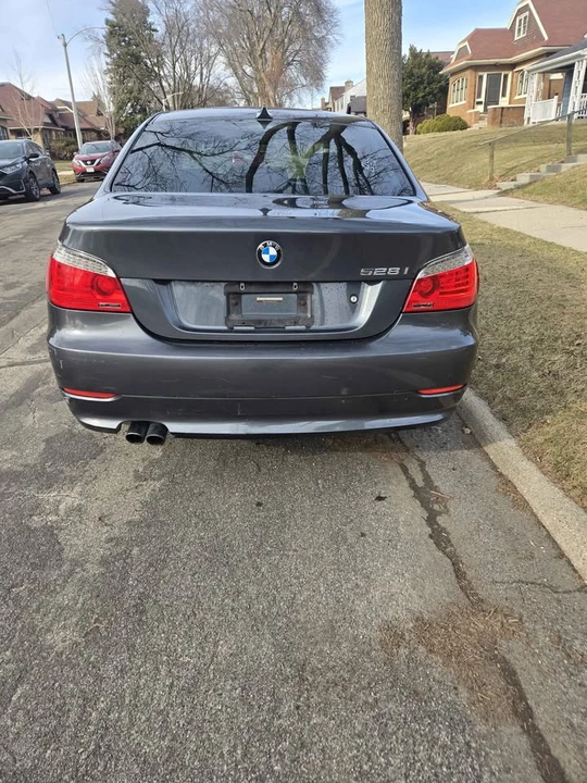 2009 BMW E60 5 Series Sedan - Image 8 of 13