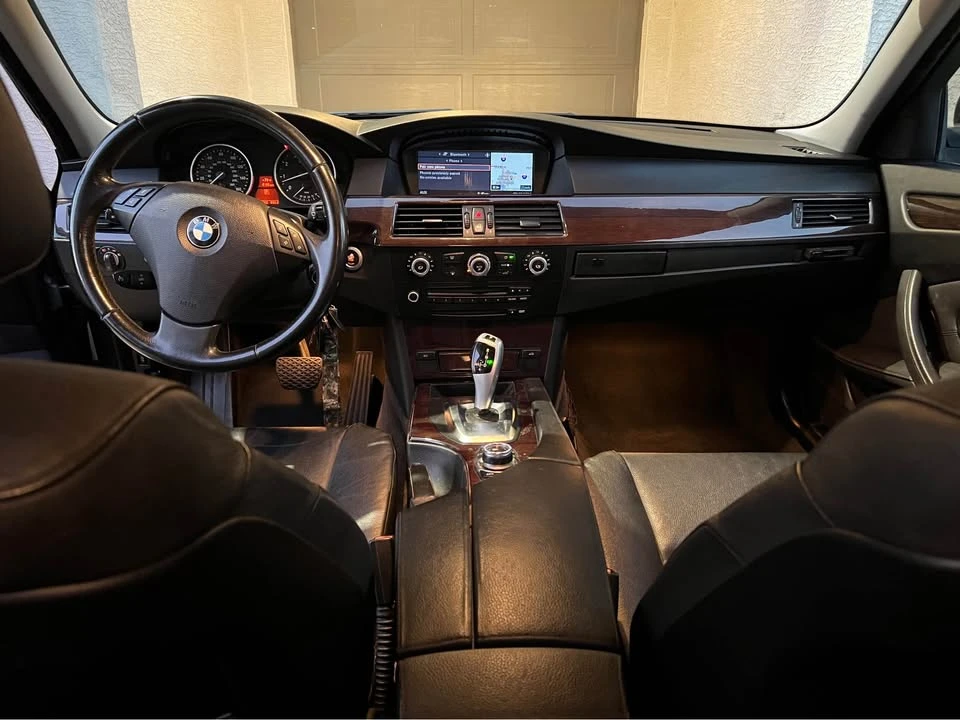 2009 BMW E60 5 Series Sedan - Image 10 of 14