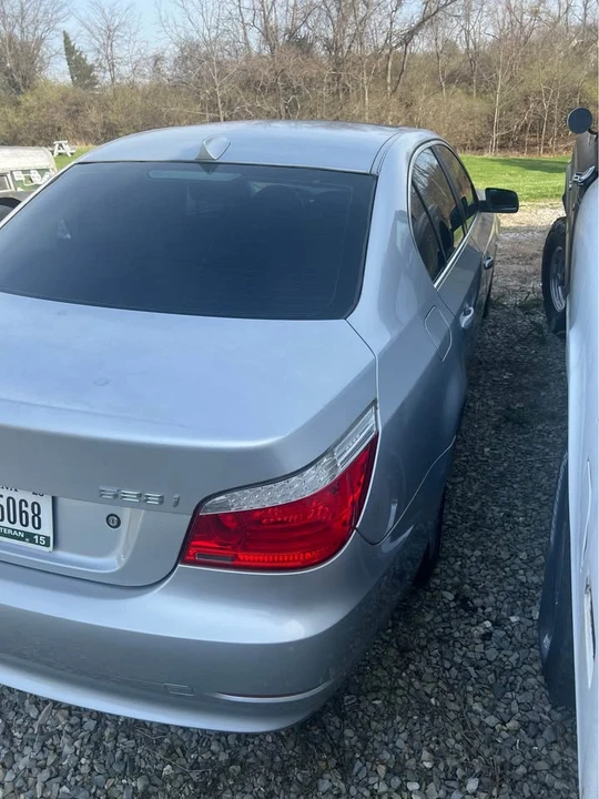 2009 BMW E60 5 Series Sedan - Image 2 of 5