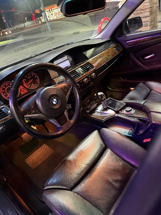2009 BMW E60 5 Series Sedan - Image 10 of 20