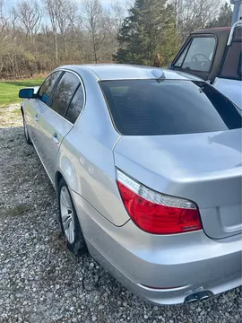 2009 BMW 528i Sedan