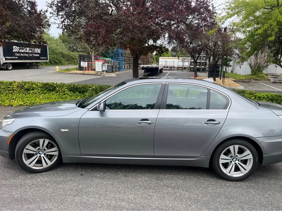2009 BMW E60 5 Series Sedan - Image 7 of 13