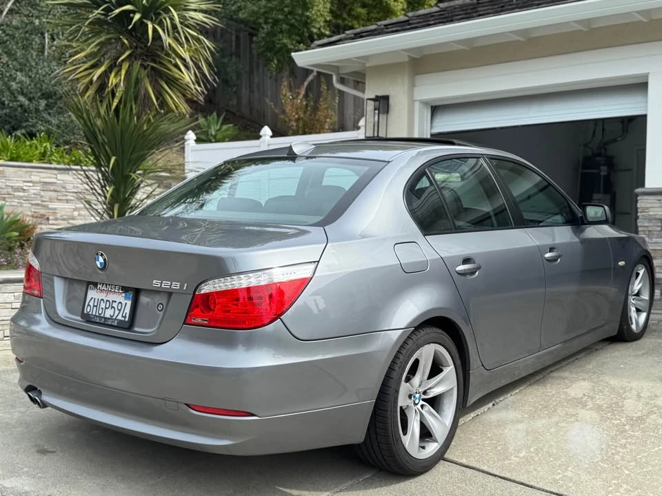 2009 BMW E60 5 Series Sedan - Image 7 of 20