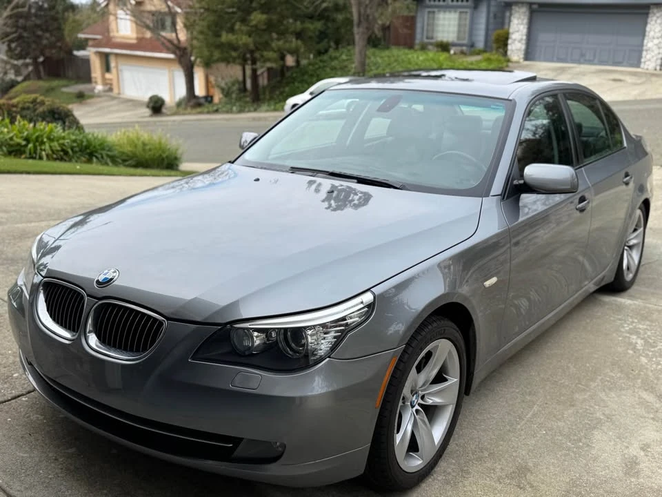 2009 BMW E60 5 Series Sedan - Image 11 of 20