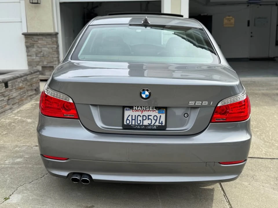 2009 BMW E60 5 Series Sedan - Image 8 of 20