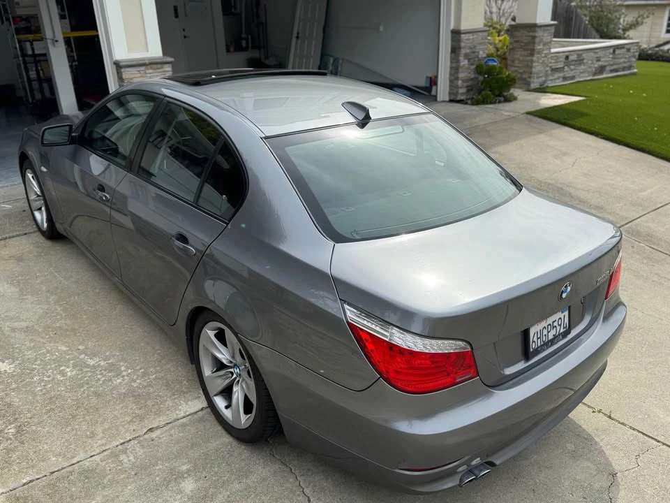 2009 BMW E60 5 Series Sedan - Image 10 of 20
