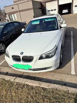 2009 BMW 5 Series 528i Sedan
