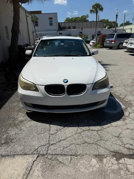 2009 BMW E60 5 Series Sedan - Image 5 of 12
