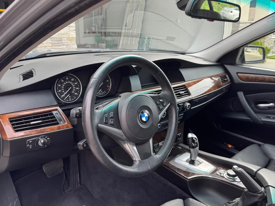 2009 BMW E60 5 Series Sedan - Image 17 of 20