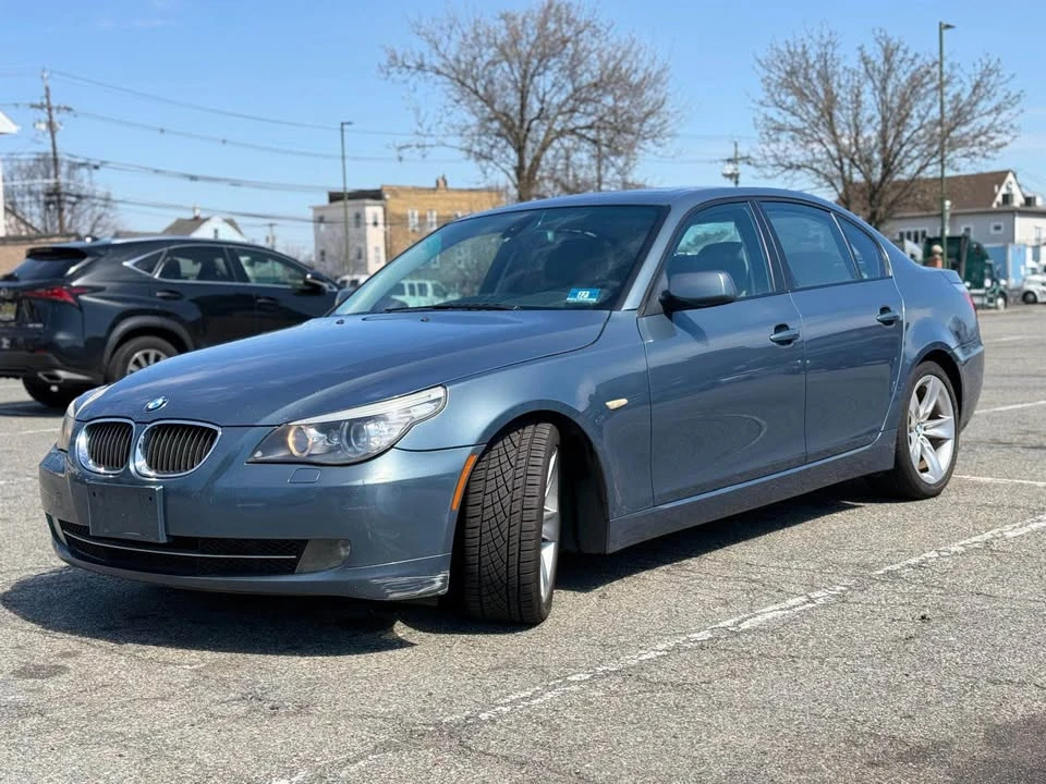 2009 BMW E60 5 Series Sedan - Image 2 of 18
