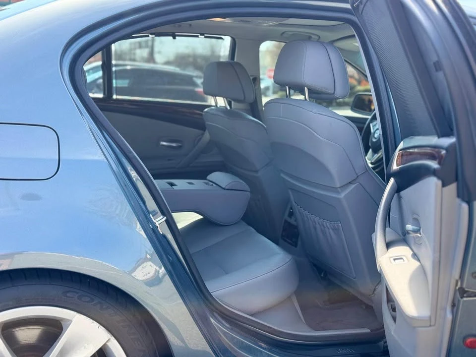 2009 BMW E60 5 Series Sedan - Image 9 of 18