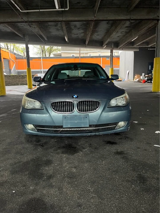 2009 BMW E60 5 Series Sedan - Image 2 of 20