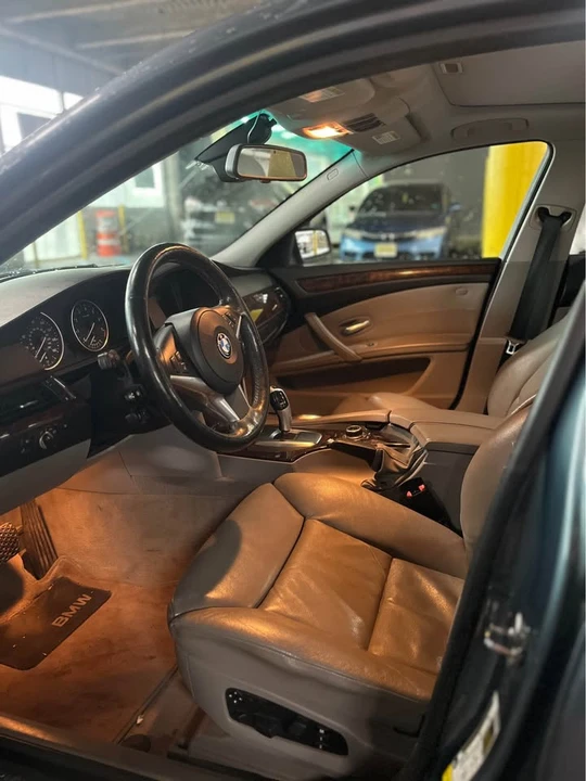 2009 BMW E60 5 Series Sedan - Image 17 of 20