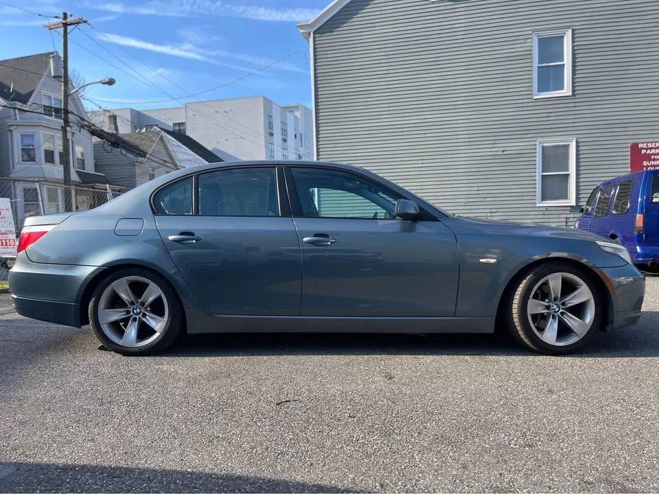 2009 BMW E60 5 Series Sedan - Image 4 of 18
