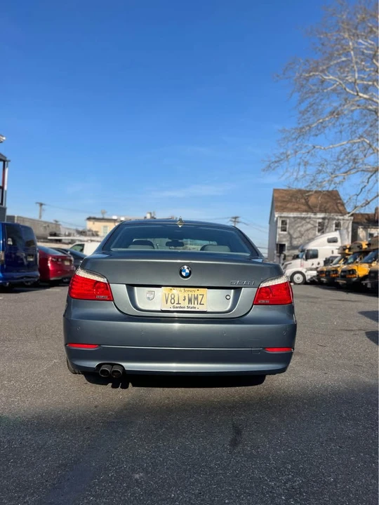 2009 BMW E60 5 Series Sedan - Image 7 of 18