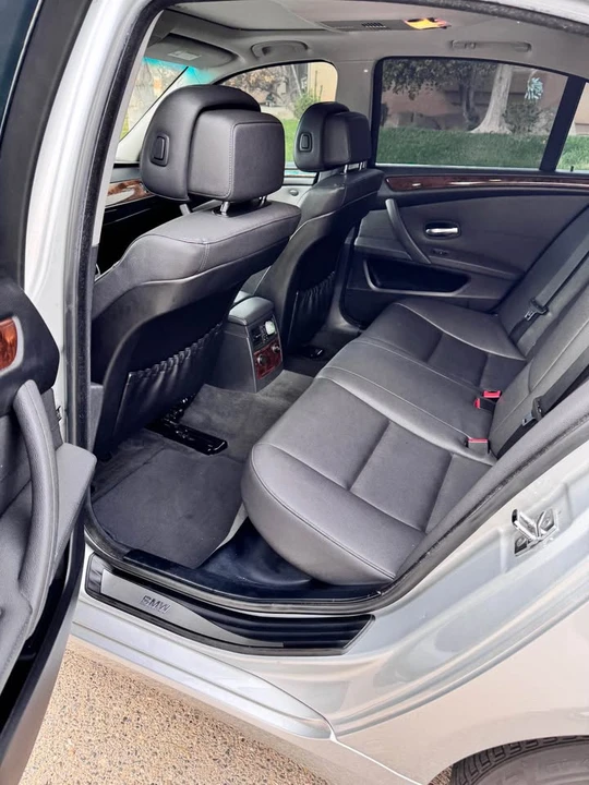 2009 BMW E60 5 Series Sedan - Image 14 of 18