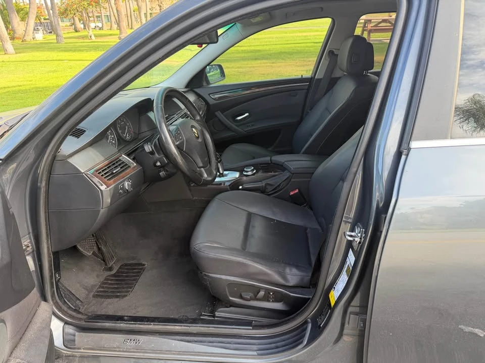 2009 BMW E60 5 Series Sedan - Image 6 of 11
