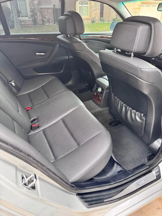 2009 BMW E60 5 Series Sedan - Image 12 of 18