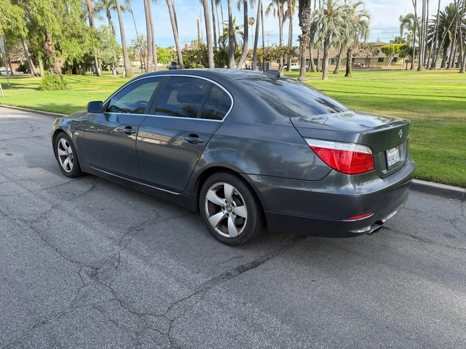 2009 BMW E60 5 Series Sedan - Image 5 of 11