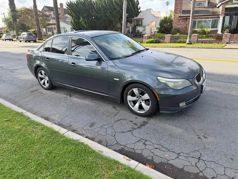 2009 BMW 5 Series 528i