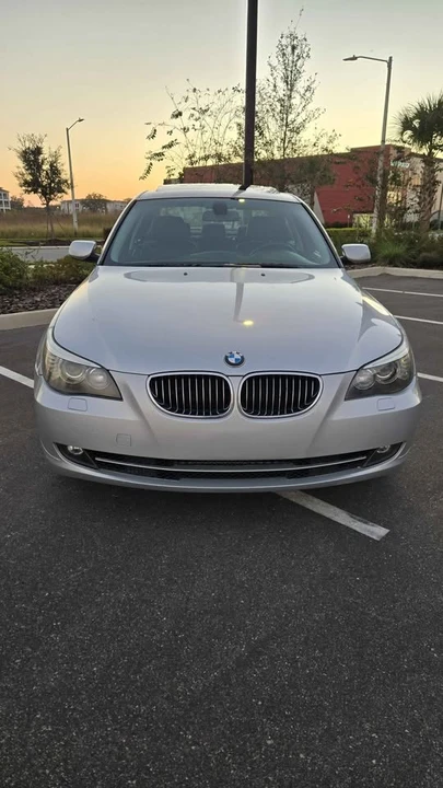 2009 BMW E60 5 Series Sedan - Image 11 of 15