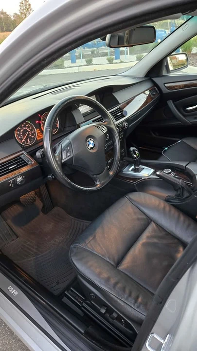 2009 BMW E60 5 Series Sedan - Image 3 of 15