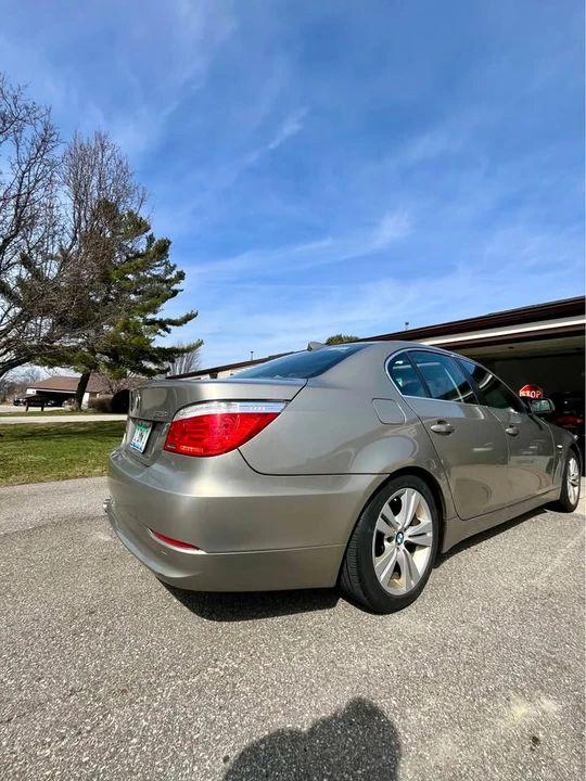 2009 BMW E60 5 Series Sedan - Image 5 of 13
