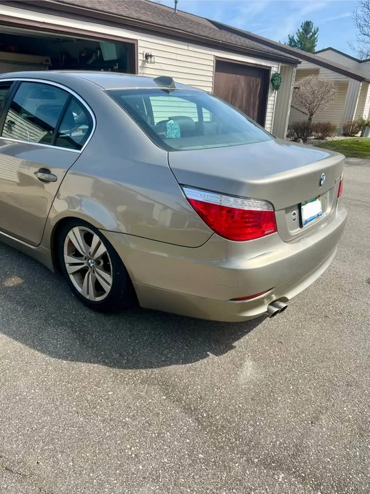 2009 BMW E60 5 Series Sedan - Image 4 of 13
