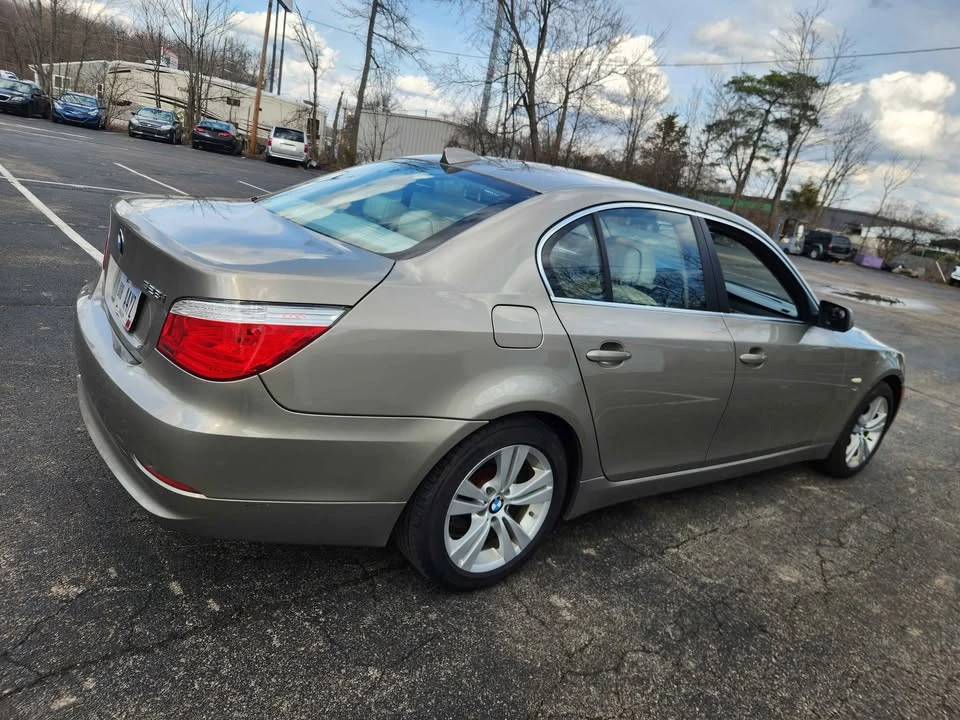 2009 BMW E60 5 Series Sedan - Image 2 of 20