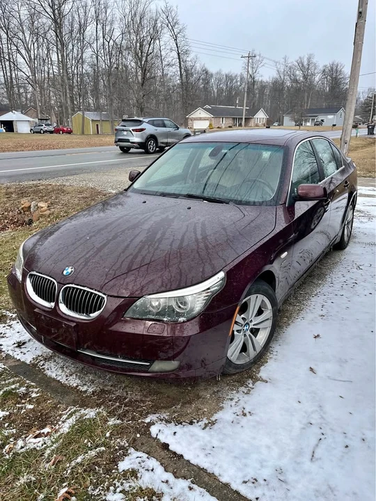 2009 BMW E60 5 Series Sedan - Image 2 of 7