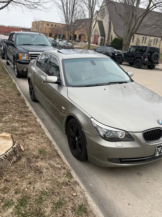 2009 BMW E60 5 Series Sedan - Image 4 of 9