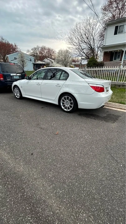 2009 BMW E60 5 Series Sedan - Image 10 of 11