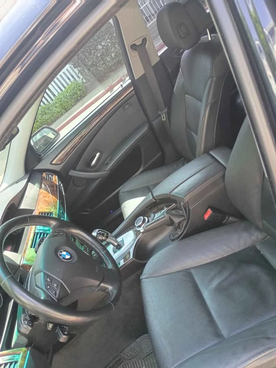 2009 BMW E60 5 Series Sedan - Image 6 of 8