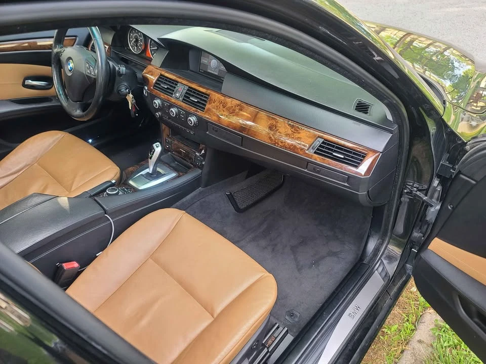 2009 BMW E60 5 Series Sedan - Image 16 of 20
