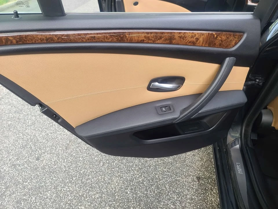 2009 BMW E60 5 Series Sedan - Image 17 of 20